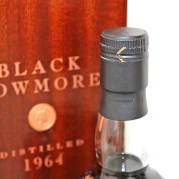 Black Bowmore 1964 42 Years Old capsule