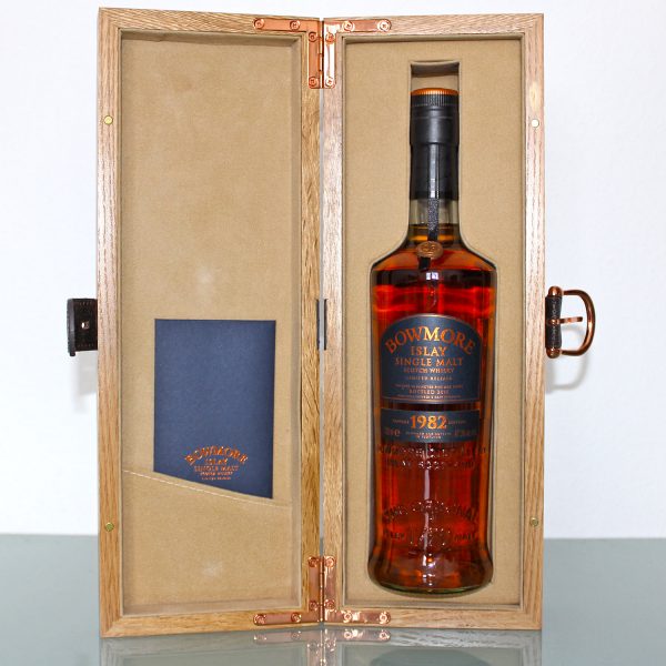 Bowmore 1982 29 Years Single Malt Scotch Whisky Box