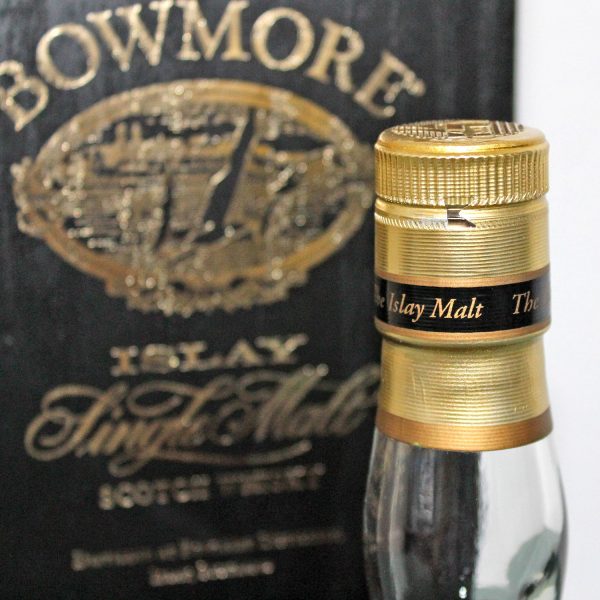 Bowmore 25 Years Pre 2007 Single Malt Scotch Whisky Capsule