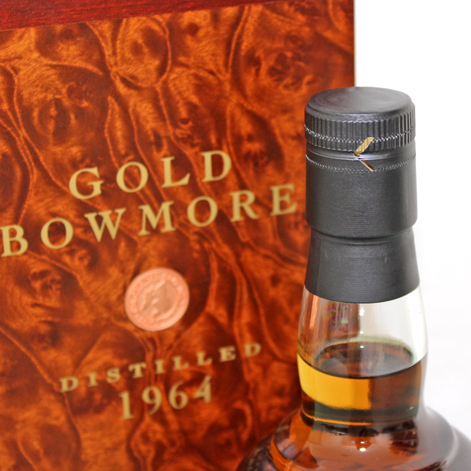Gold Bowmore 1964 44 Years The Trilogy Capsule
