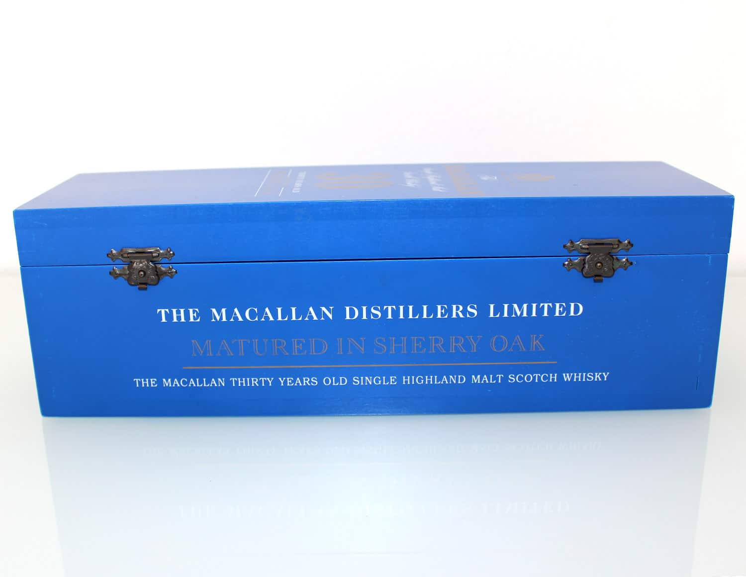 Macallan 30 Years Old Blue Box Right Side
