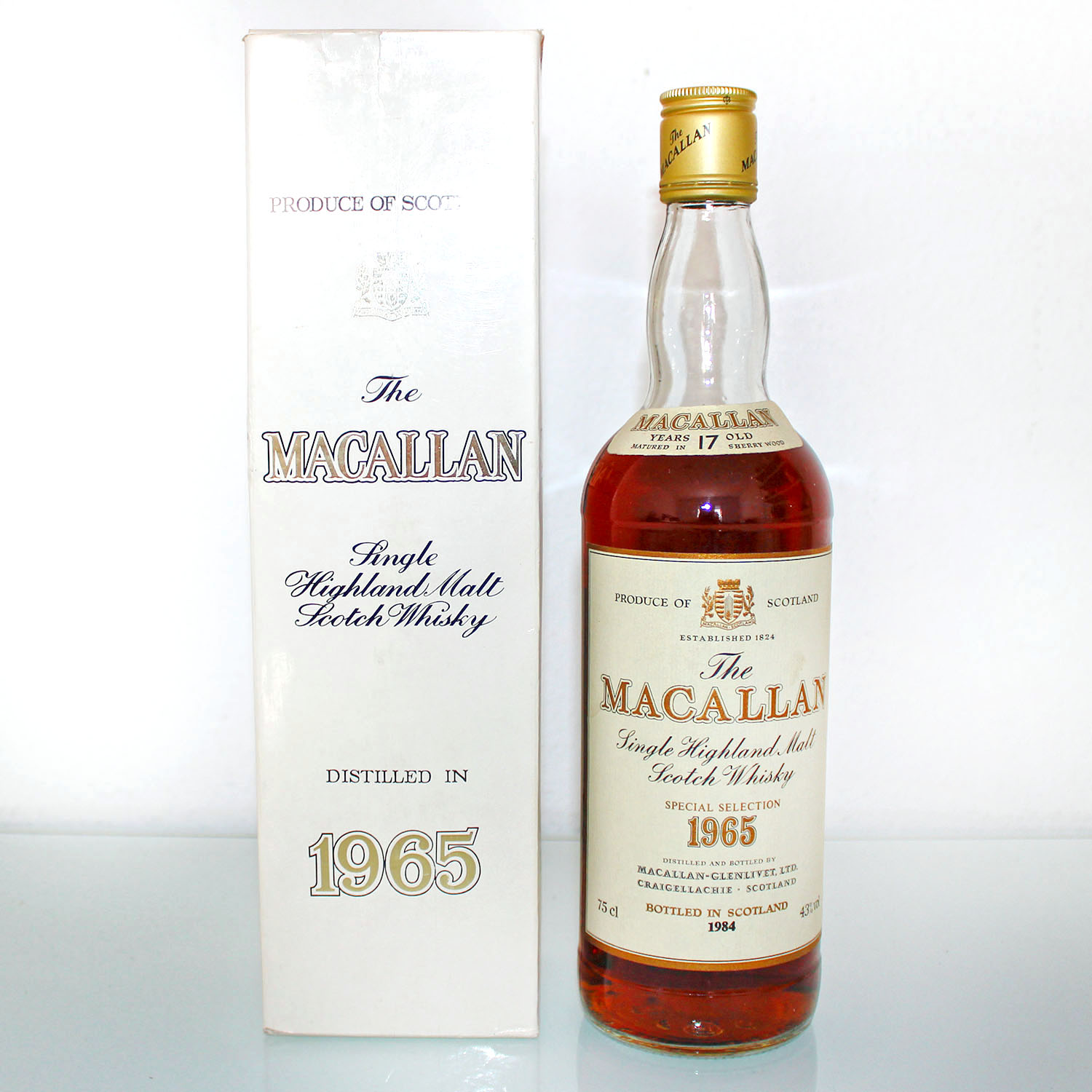 Macallan 1965 17 Years box