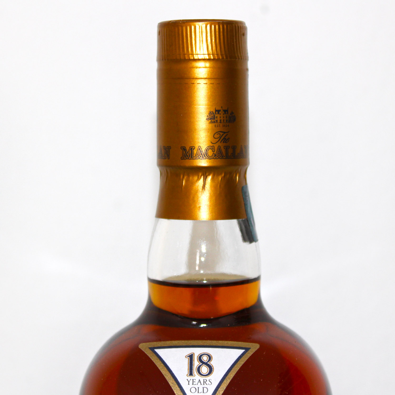 Macallan Annual 2016 Release 18 Years capsule front