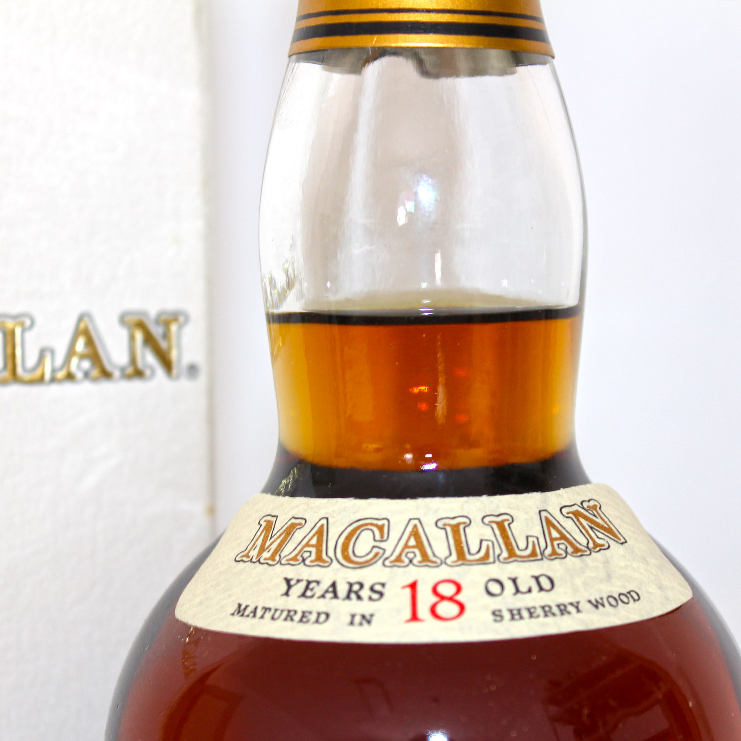 Macallan 1973 18 Years Old neck label