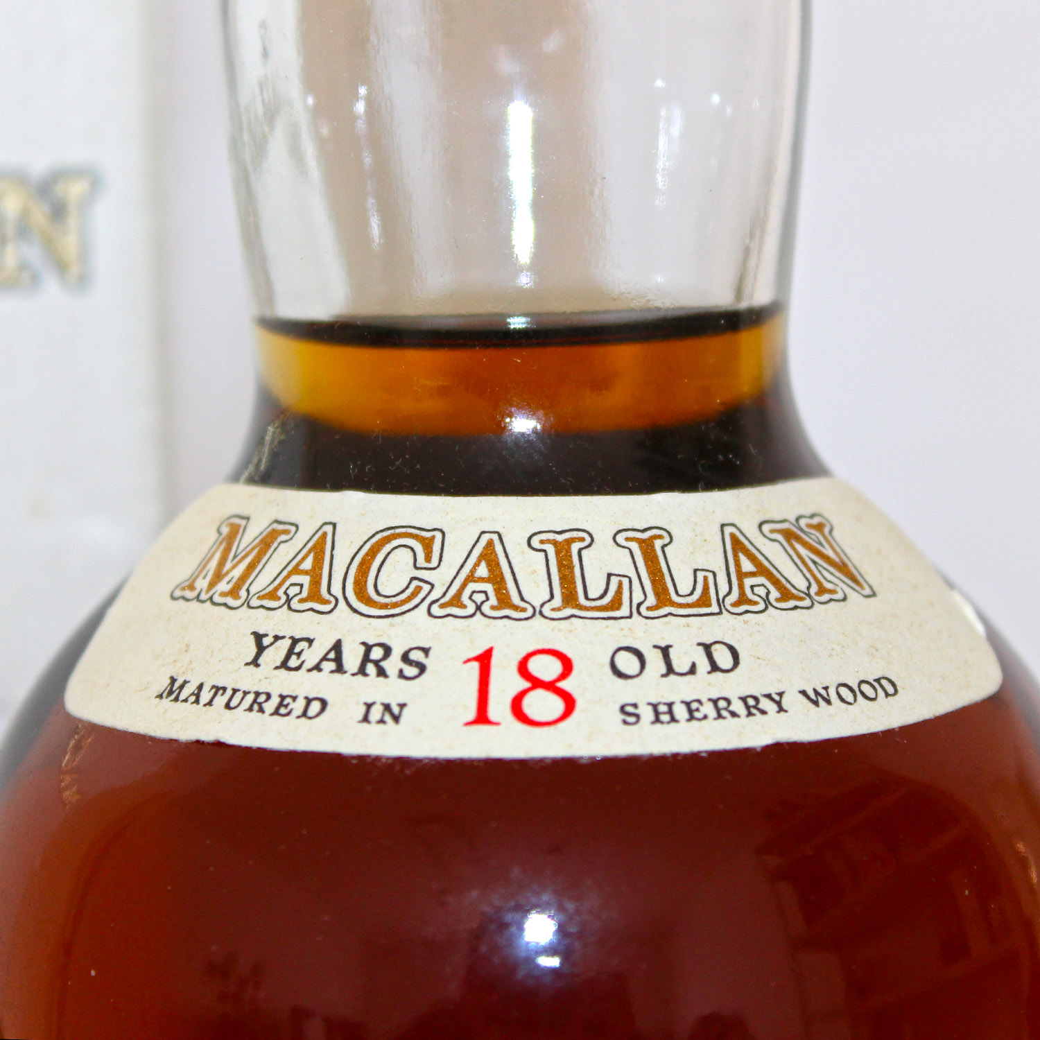 Macallan 1968 18 Years Old neck label