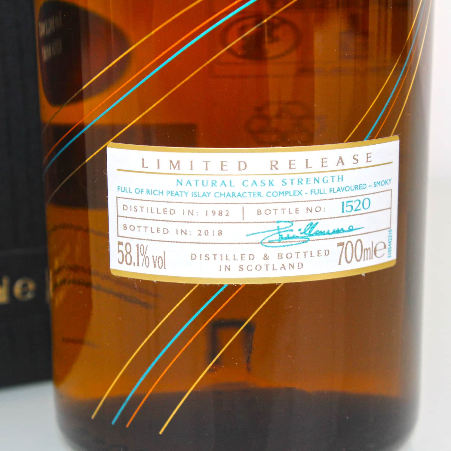Caol Ila 35 Year Old Distilled 1982 Label
