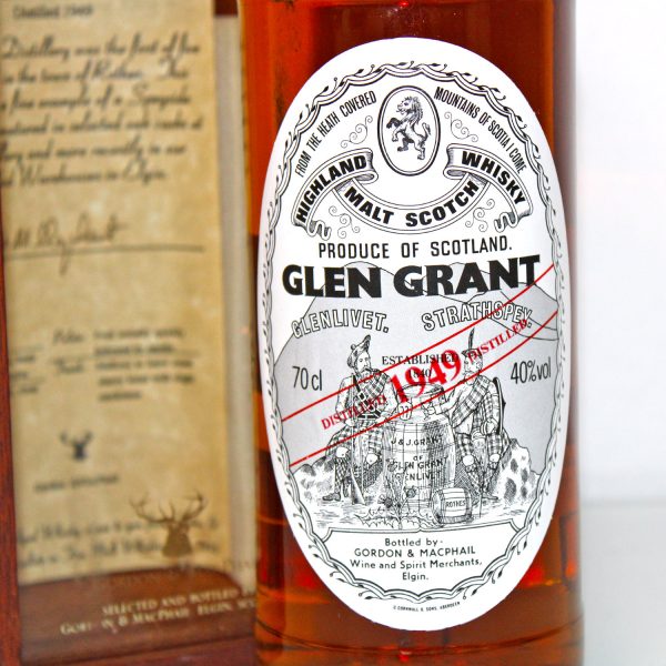 Glen Grant 1949 Gordon & MacPhail label