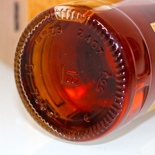 Midleton Very Rare 2012 bottom bottle code