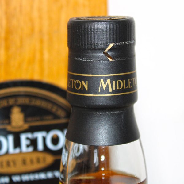 Midleton Very Rare 2015 capsule