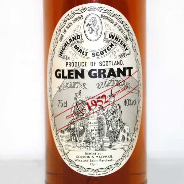 Glen Grant 1952 Gordon and MacPhail label