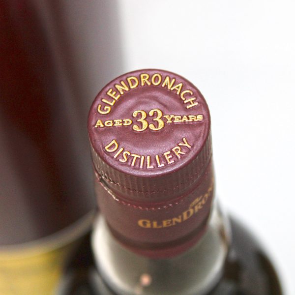 Glendronach 33 Years Old Oloroso Sherry Casks capsule top