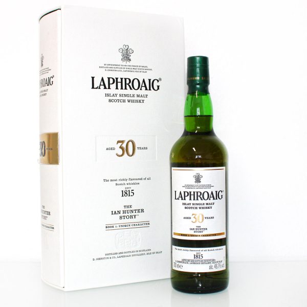 Laphroaig 30 Years The Ian Hunter Story Book 1
