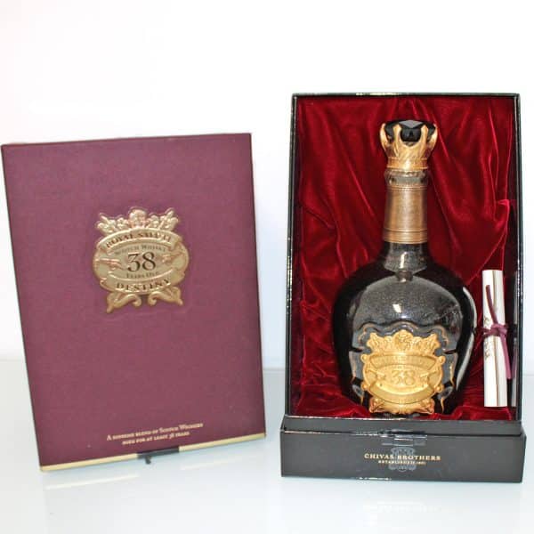 Chivas Royal Salute 38 Years Stone of Destiny box