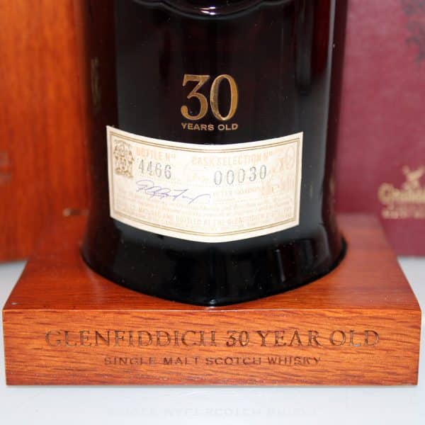 Glenfiddich 30 Year Old in Wooden Box label 2