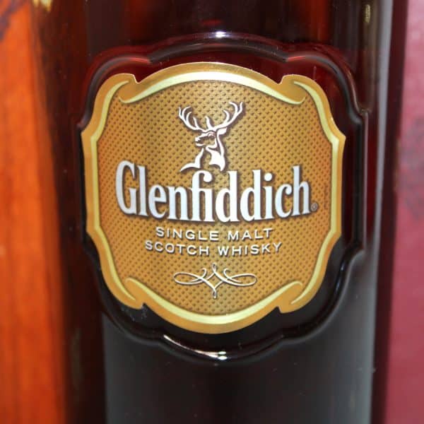 Glenfiddich 30 Year Old in Wooden Box label