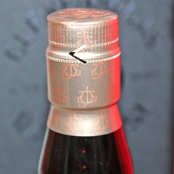 Glenfarclas 40 Years Warehouse Edition capsule