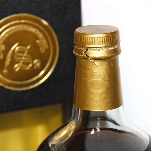 Macallan 1964 28 Year Old Signatory Vintage capsule