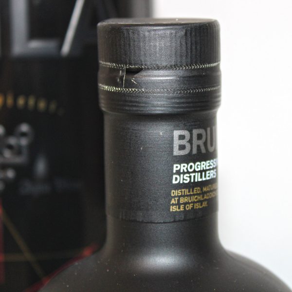 Bruichladdich Black Art 1994 Edition 08.1 26 Years capsule