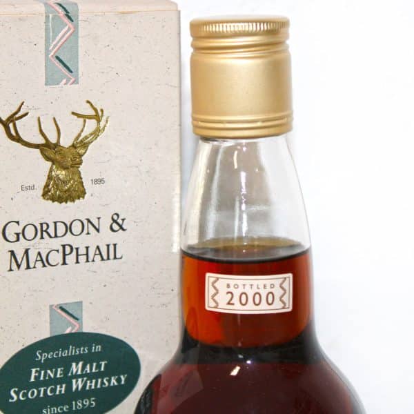 Strathisla 1960 Gordon & Macphail capsule